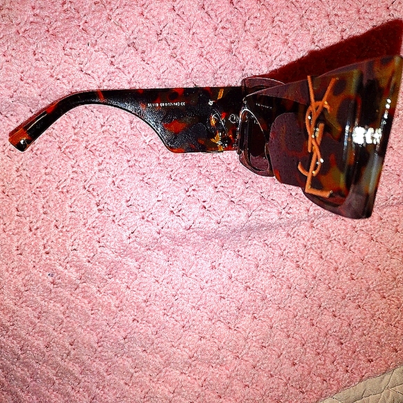 designer logo frames - Picture 11 of 11